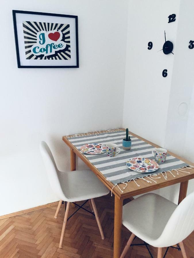 Apartment Flamingo Ljubljana Exteriör bild
